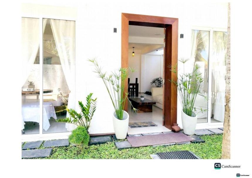 Ayona Beach Villa Katuneriya Dış mekan fotoğraf