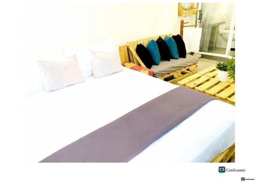 Ayona Beach Villa Katuneriya Oda fotoğraf